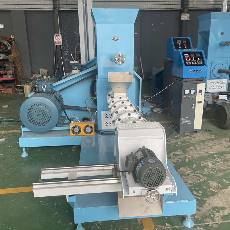 trockene Zufuhr-Extruder-Maschinen-Hundefutter-Produktions-Maschine der Fisch-50~2000kg/H 5.5-160 Kilowatt