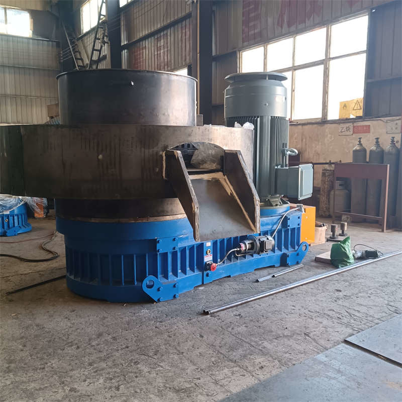 Maschine zur Brikettierung von Biomasse mit Dichte 200-500 kg/h Leistung 18,5 kW Stromverbrauch
