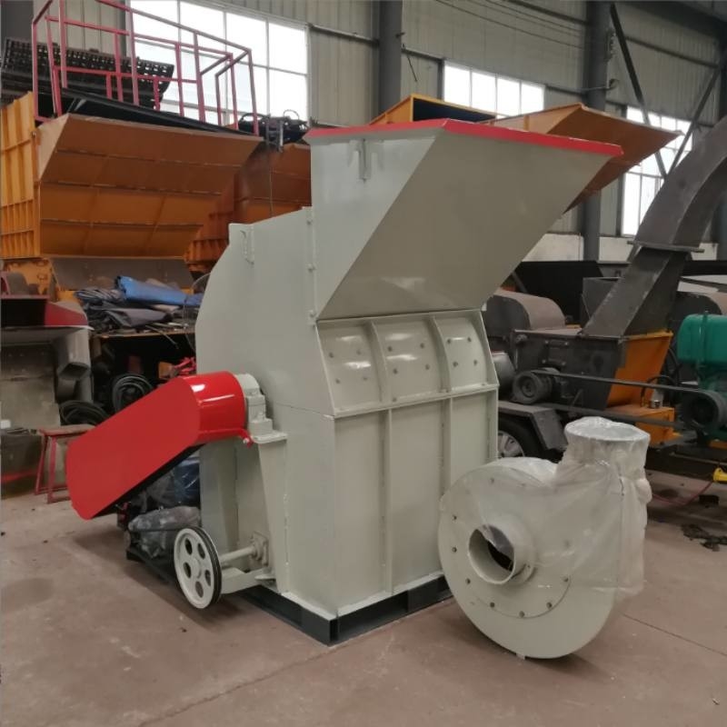 200 kg/h Holzschleifmaschine Kleine Mehrfunktionsmaschine Holzsäge Säge Bambuspartikelbrüchegerät