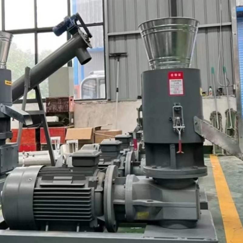 7.5KW Holzpellets Biomasse-Pellettmaschine Kleine Biomasse-Pellettmaschine Vollautomatische Pelletmaschine