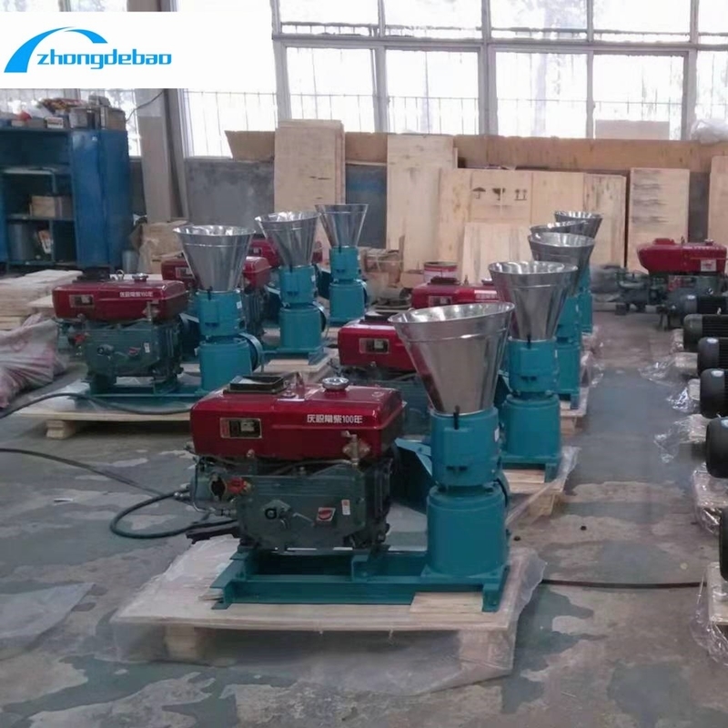Dieselmotor-Leistung Typ 10HP Futtermittelpellets Verarbeitungsmaschine 90-120kg/h Leistung Futtermittelpellets Herstellungsmaschine