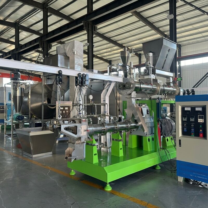 500 kg/h Nass-Doppelschneckenextruder für Hundefutter und Fischfutter