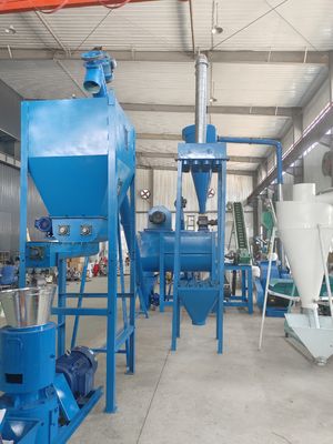 Anpassungsfähige Pelletierungsanlage für Futtermittel mit Installation durch Ingenieur und 380V/50Hz/3Phasen-Stromversorgung